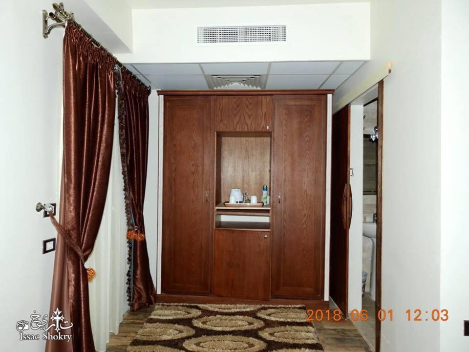 Отель St. Marie House Асьют Экстерьер фото