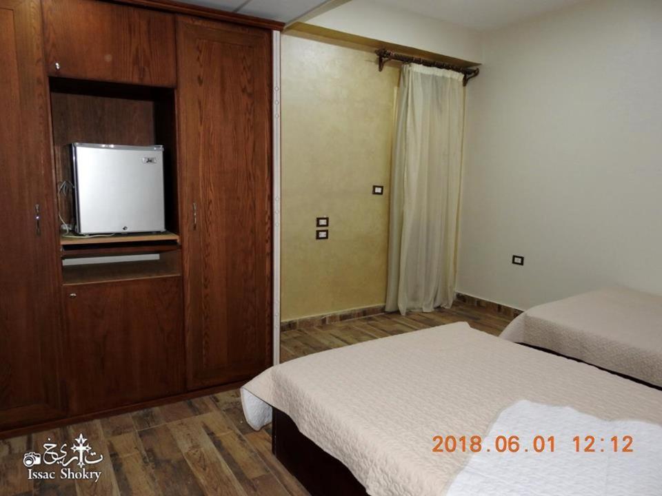 Отель St. Marie House Асьют Экстерьер фото